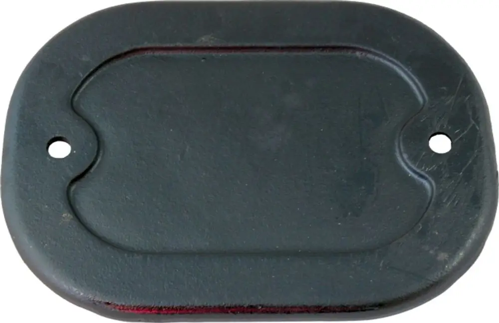 Reinigungsdeckel in schwarzer Farbe mit zwei Befestigungslöchern, passend für Wolf MK-2 Geräte. Die Oberfläche ist glatt und ohne erkennbare Markierungen.